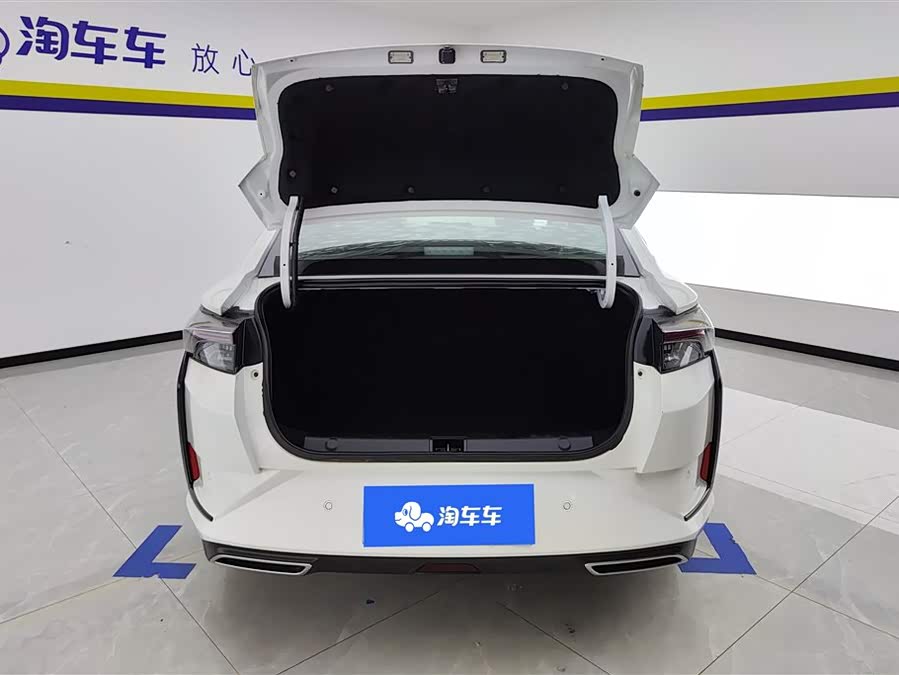 Dongfeng Aeolus Yixuan