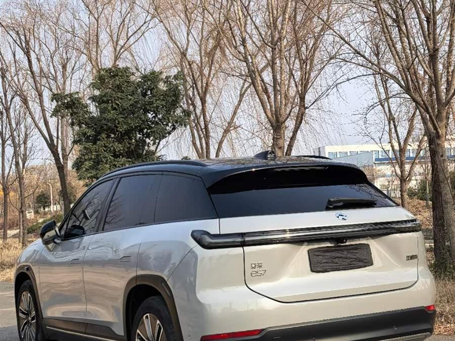 Nio ES7