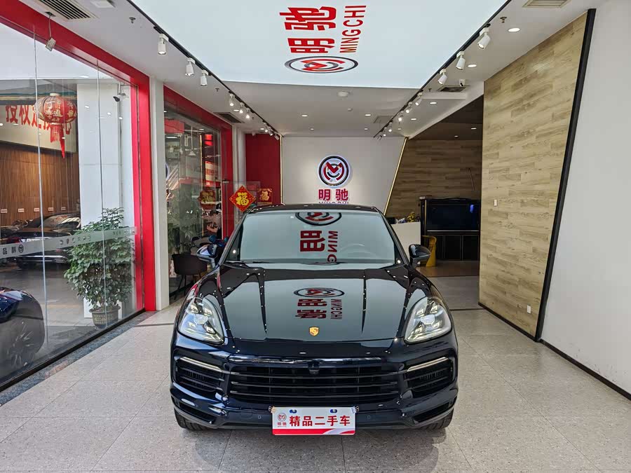 Porsche Cayenne Coupe