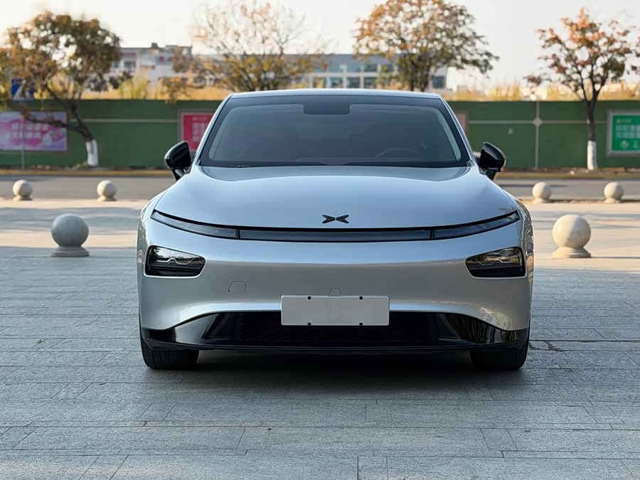 XPeng P7