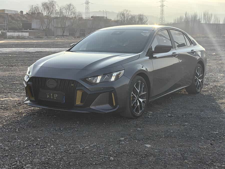 Trumpchi Emkoo(?) Yingbao