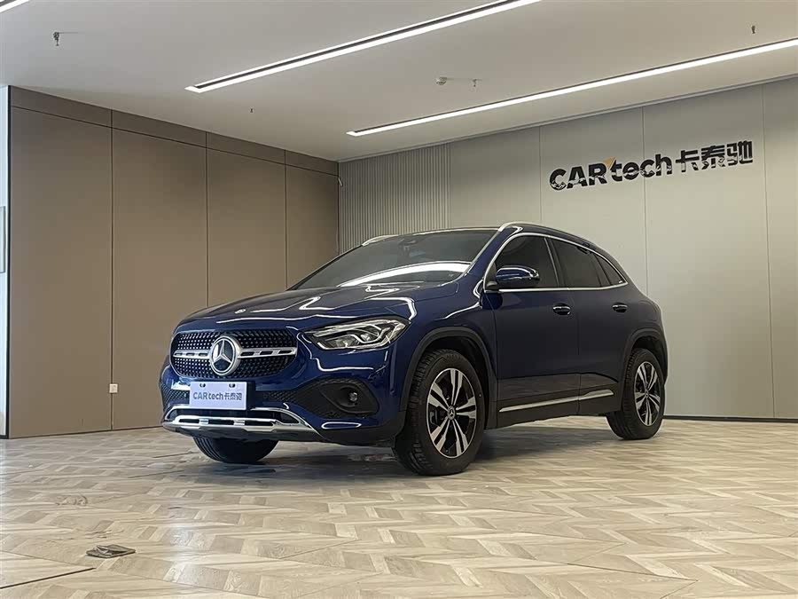 Mercedes-Benz GLA GLA 220