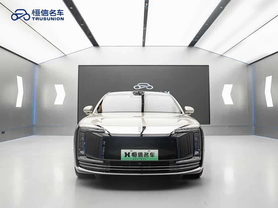 Maextro Zunjie S800 Range-Extended Stellar Executive 4-Seater