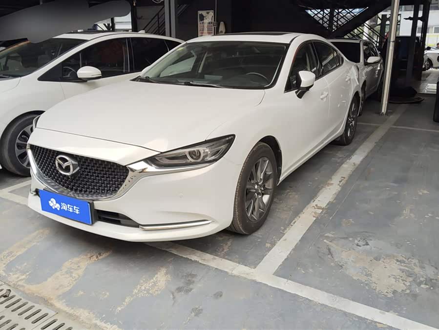 Mazda Atenza 2.0 Skyactiv Luxury