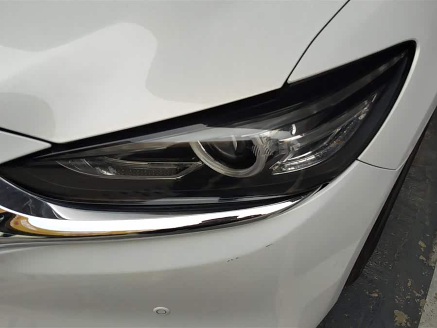 Mazda Atenza 2.0 Skyactiv Luxury