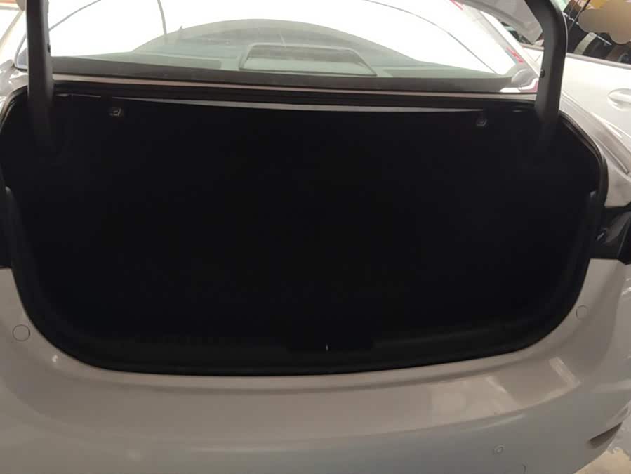 Mazda Atenza 2.0 Skyactiv Luxury