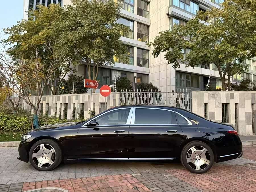Mercedes-Maybach S-Class S 480