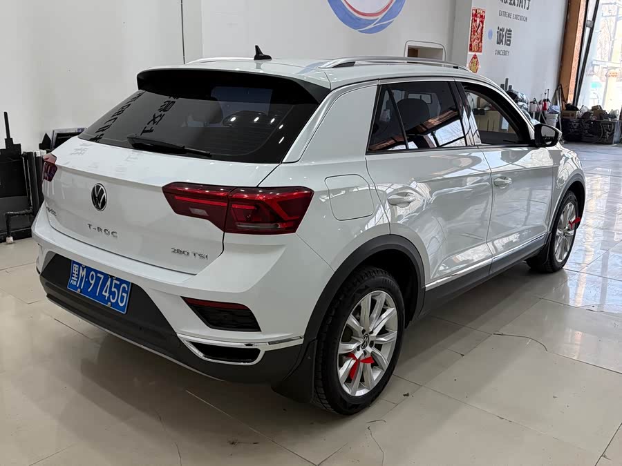Volkswagen VW T-ROC