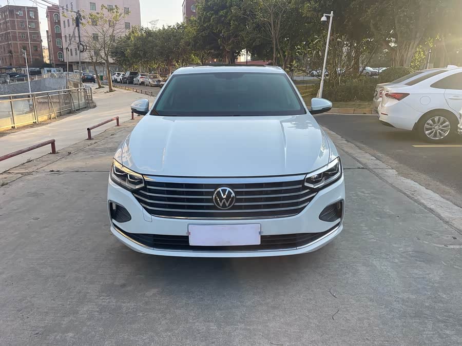 Volkswagen VW Lavida