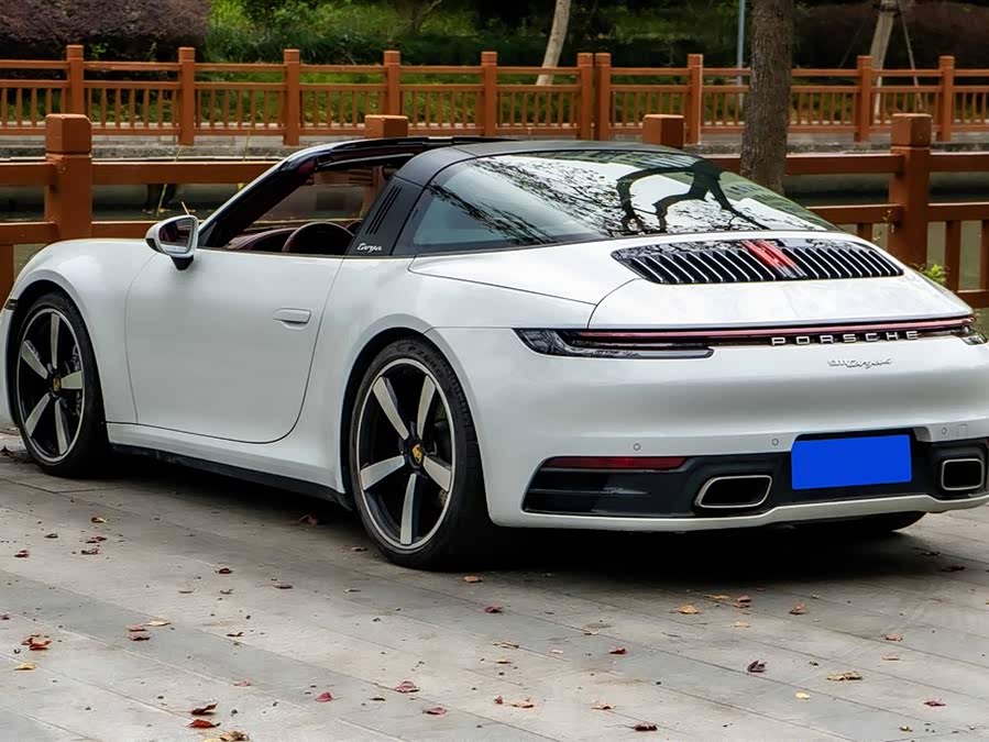 Porsche 911 Targa 4