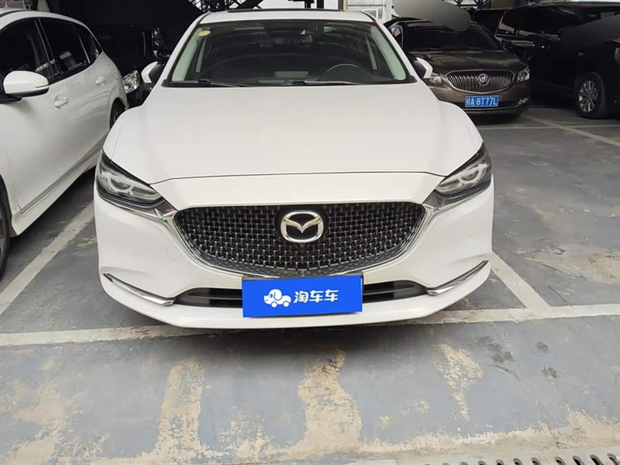Mazda Atenza 2.0 Skyactiv Luxury