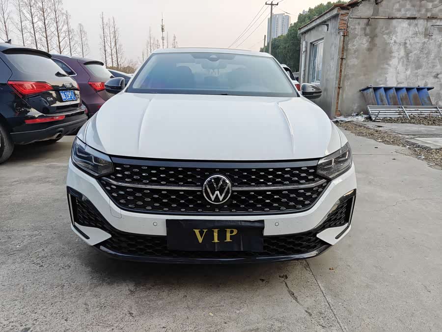 Volkswagen VW Lavida