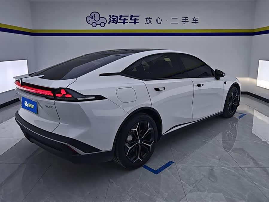 Deepal SL03 135 Plus Honor Edition