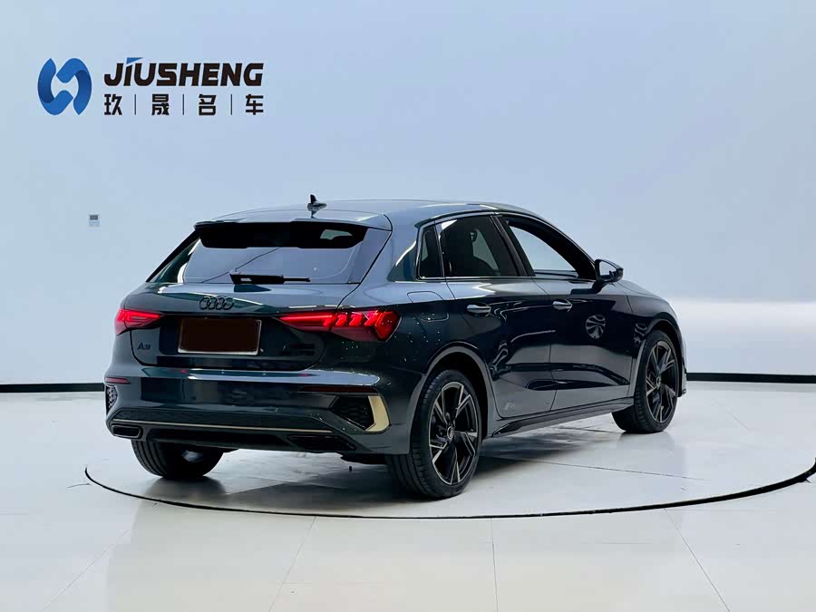 Audi A3 Sportback 35 TFSI RS Package Performance