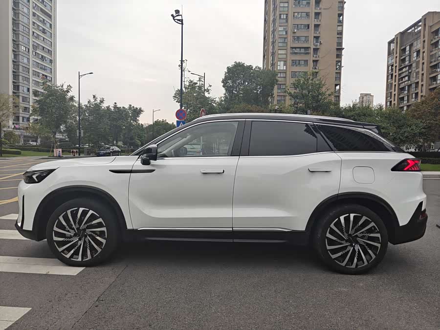 Motor Beijing X7