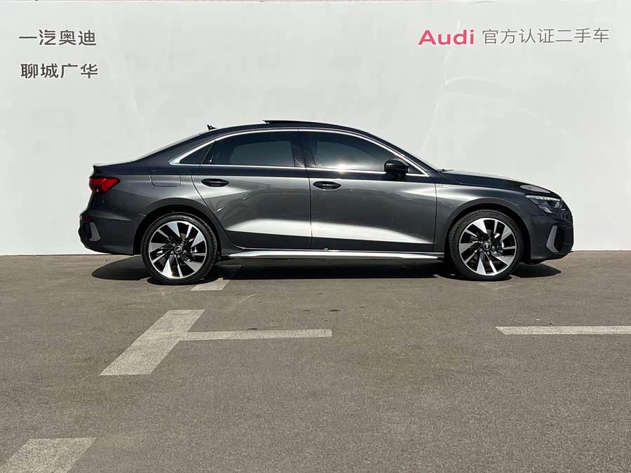 Audi A3L Limousine 35 TFSI Sport