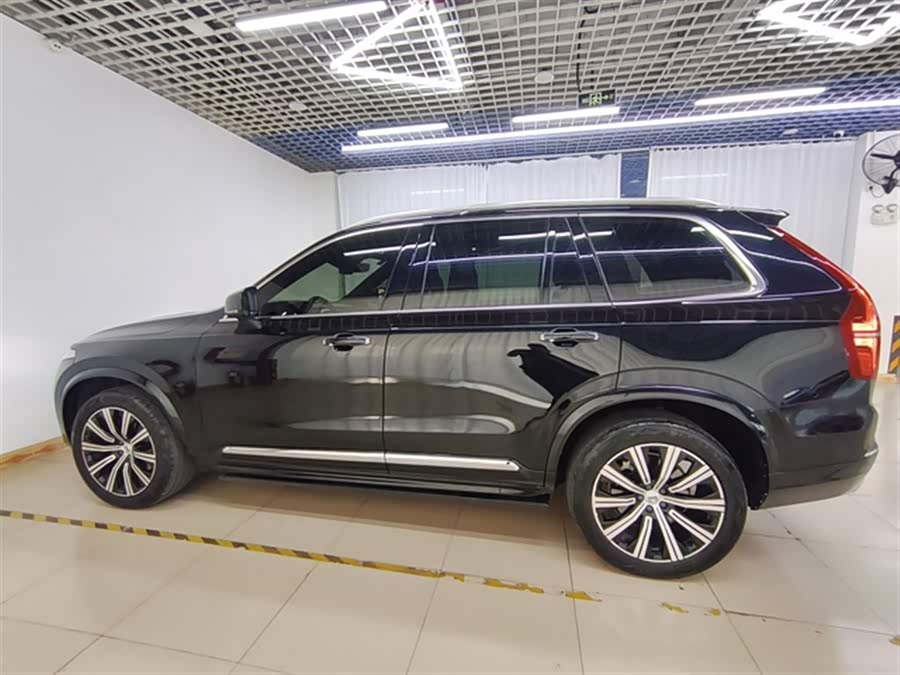 Volvo XC90 B6 Zhiyi Luxury 7-Seater