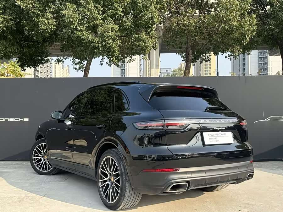 Porsche Cayenne New Energy
