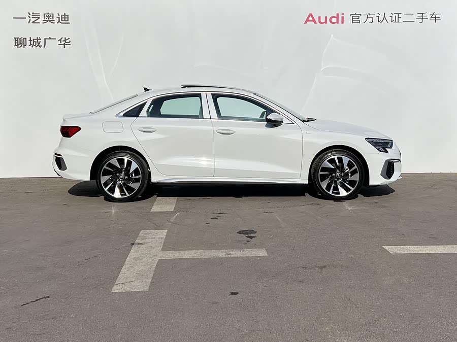 Audi A3L Limousine 35 TFSI Sport