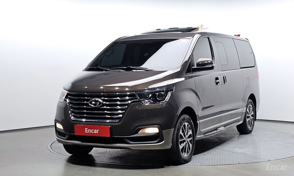 Hyundai Starex 2021