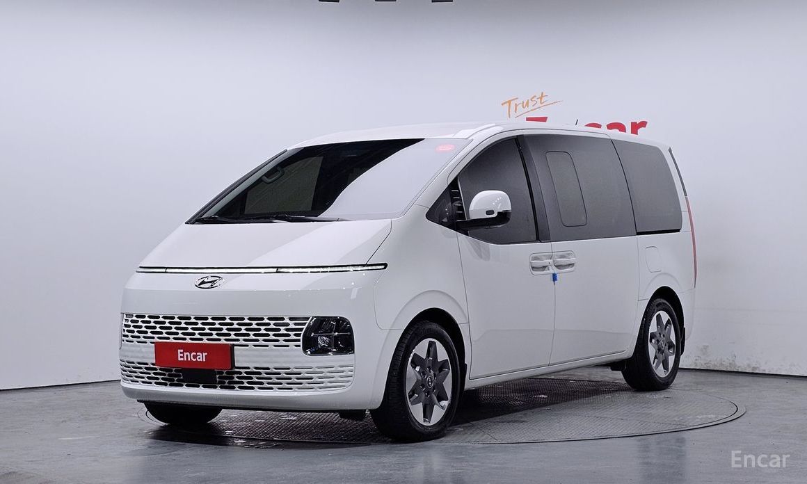 Hyundai Staria 2024