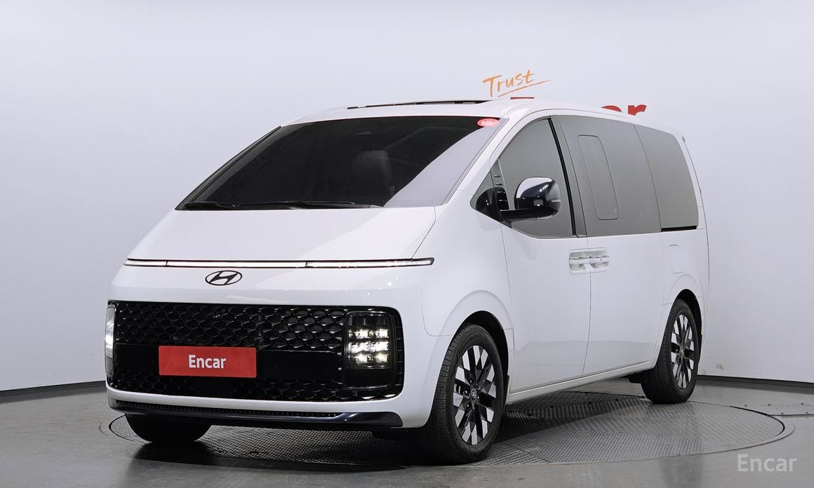Hyundai Staria 2025