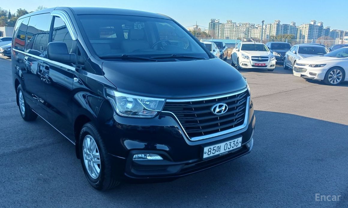 Hyundai Starex 2021