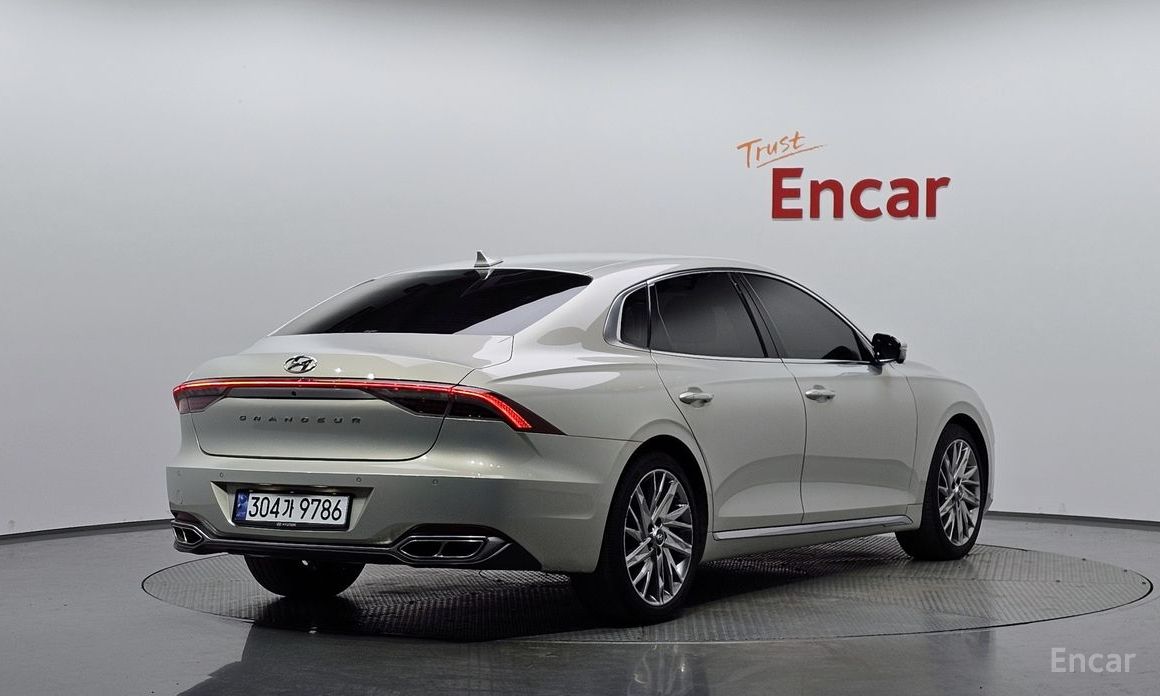 Hyundai Grandeur 2020