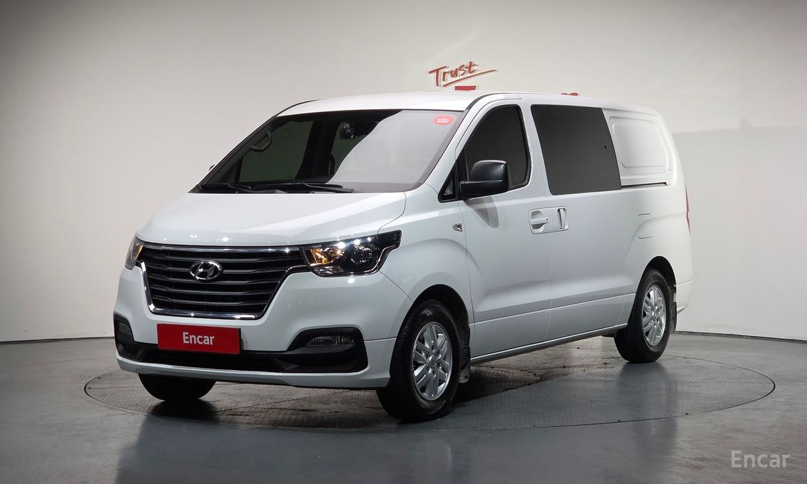 Hyundai Starex 2021