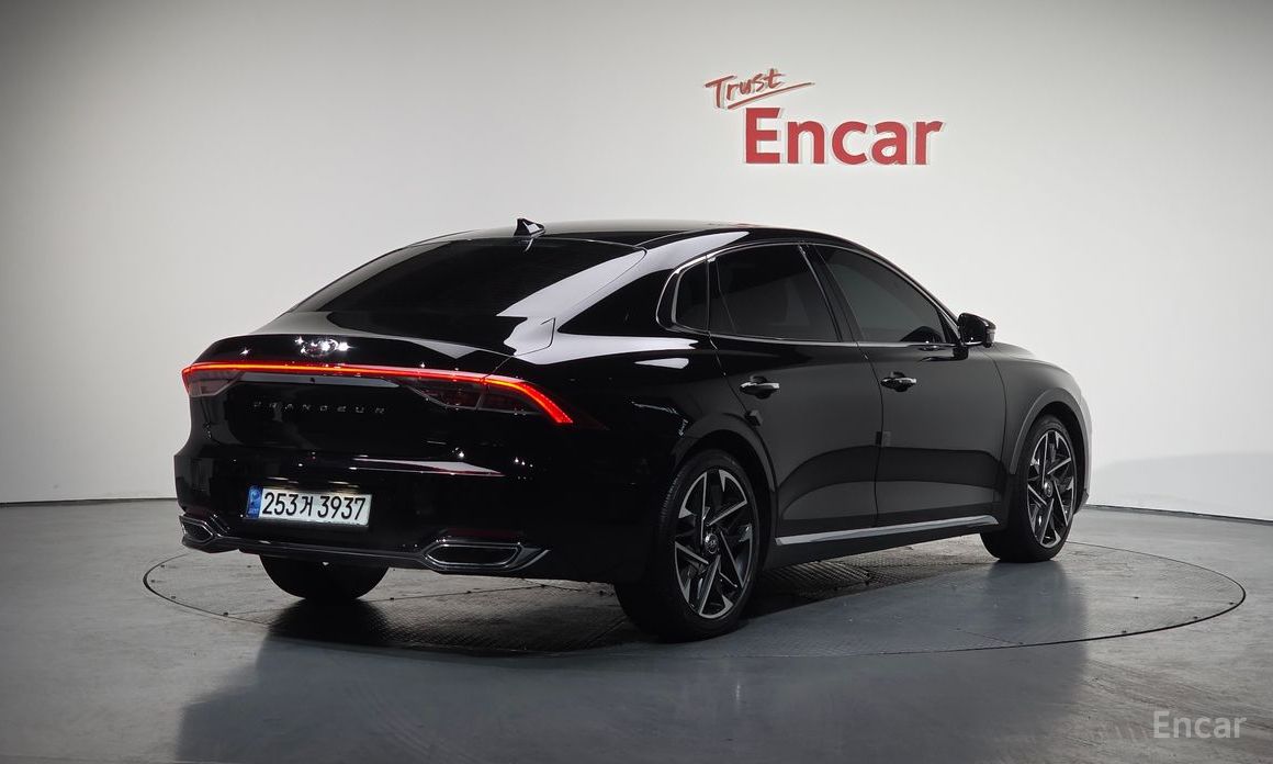 Hyundai Grandeur 2021