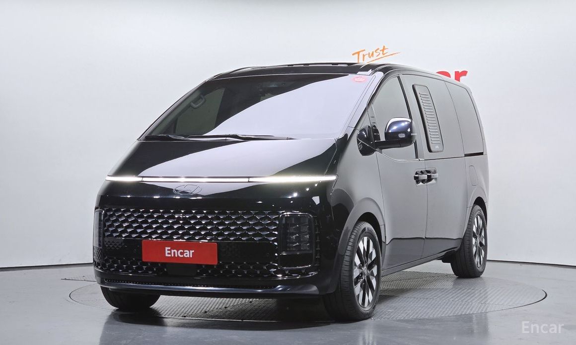 Hyundai Staria 2025