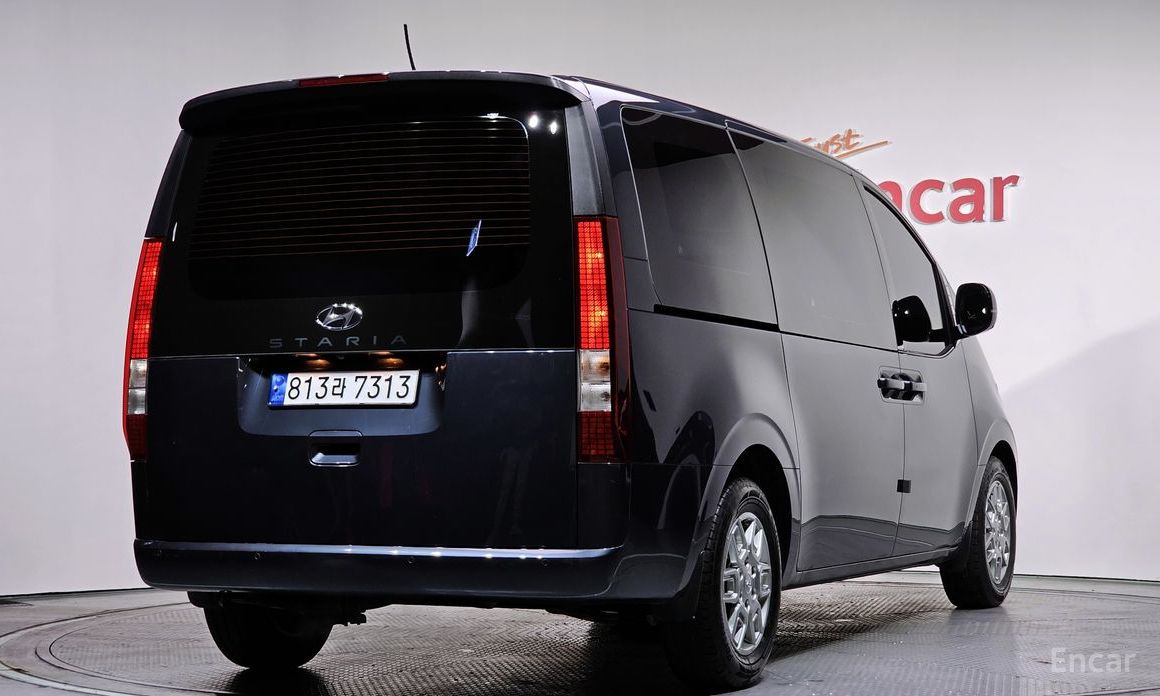 Hyundai Staria 2024