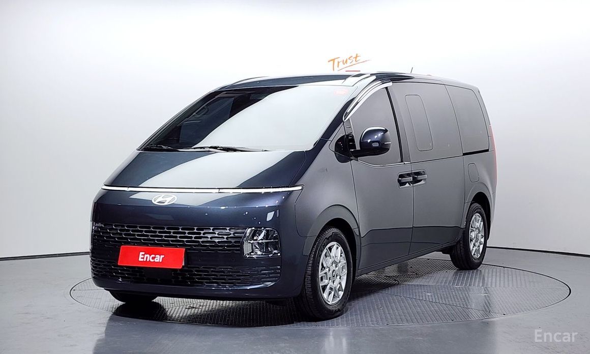 Hyundai Staria 2025