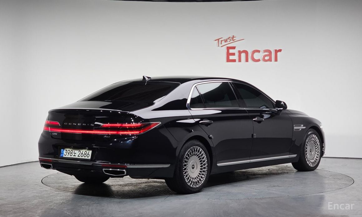 Genesis G90 2021