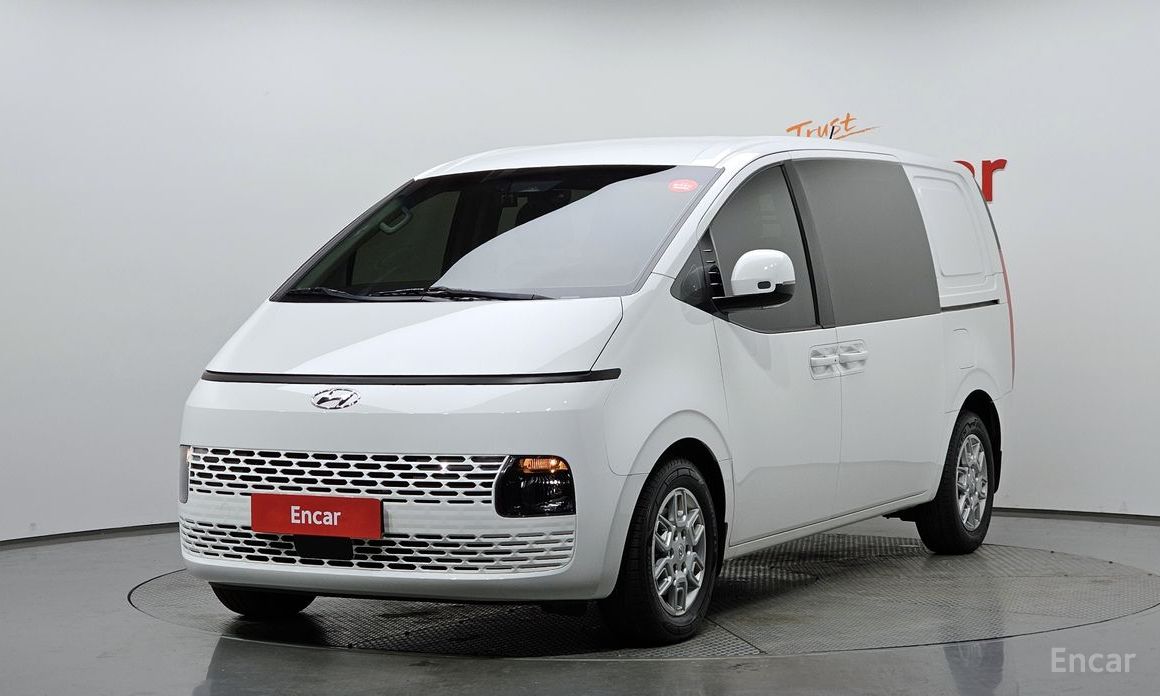 Hyundai Staria 2022