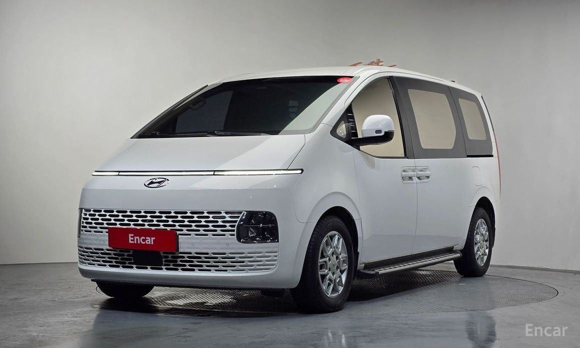 Hyundai Staria 2023