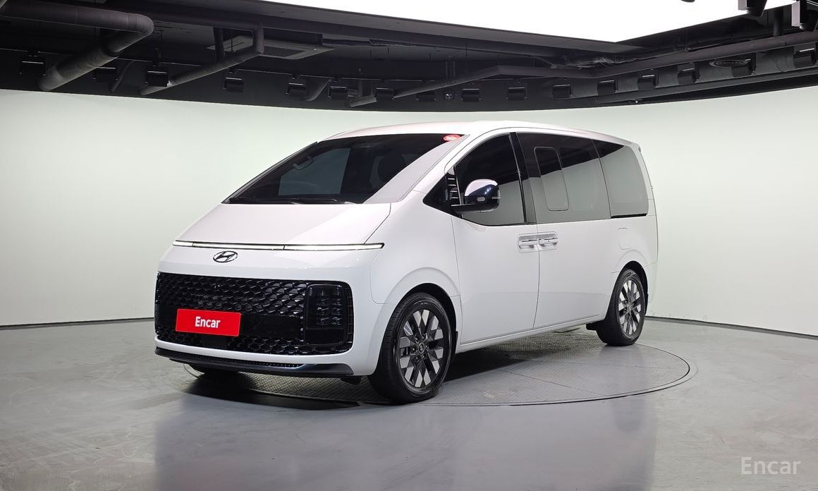 Hyundai Staria 2024