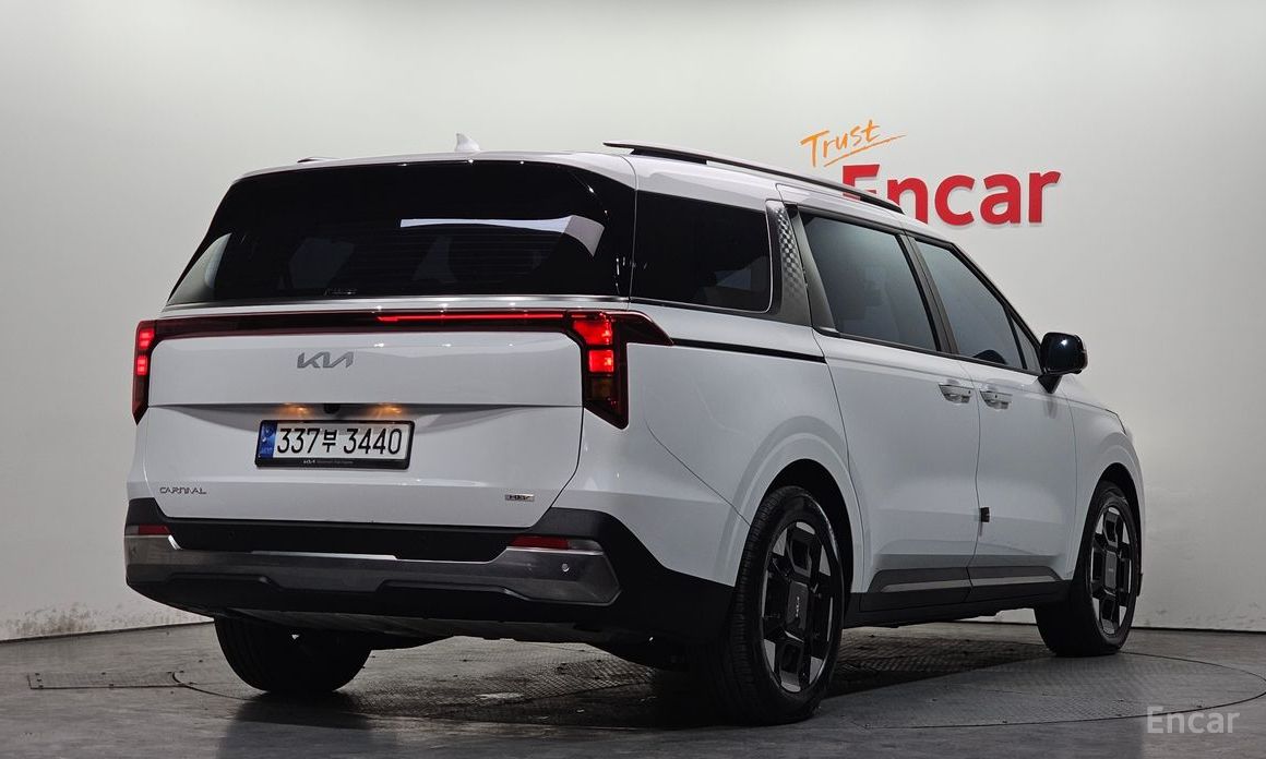 Kia Canival 2024