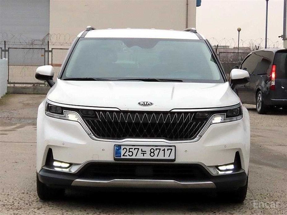 Kia Canival 2021