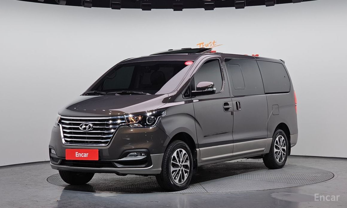 Hyundai Starex 2021