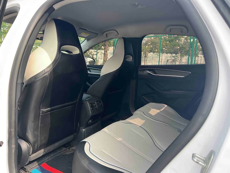 BYD Destroyer 05 Champion DM-i 120 km Premium