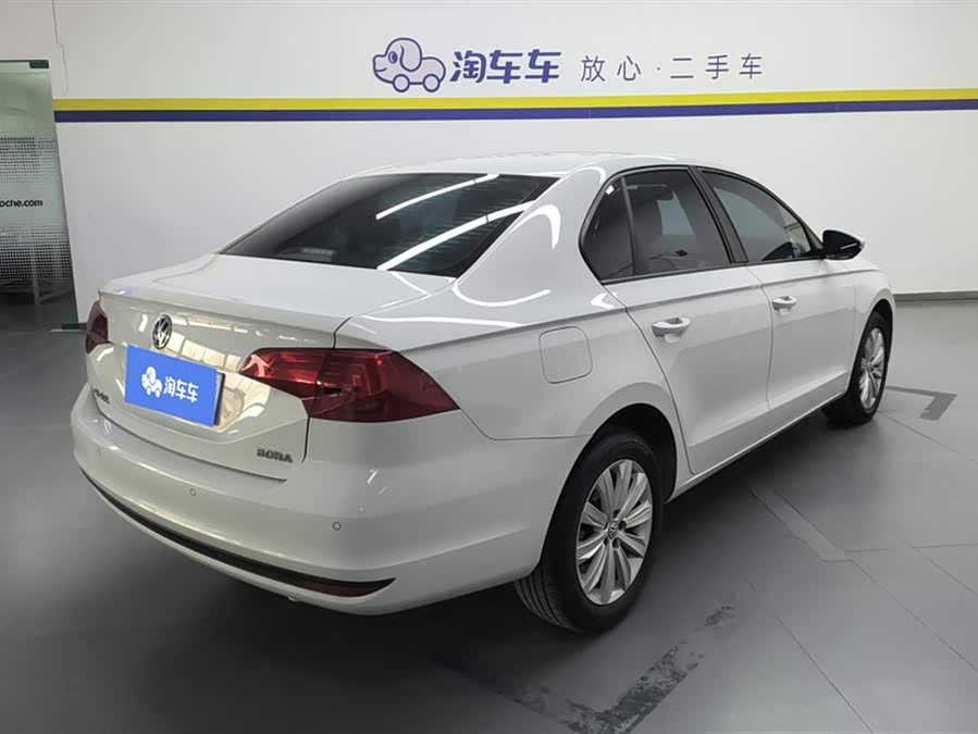 Volkswagen Bora Facelift 1.5