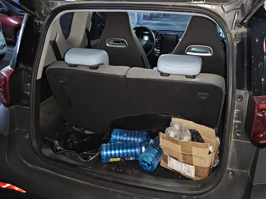 Chery QQ Ice Cream / Little Ant Facelift Sweet Pink Half-Sugar (NMC) 28.8 kWh 30 kW 301 km