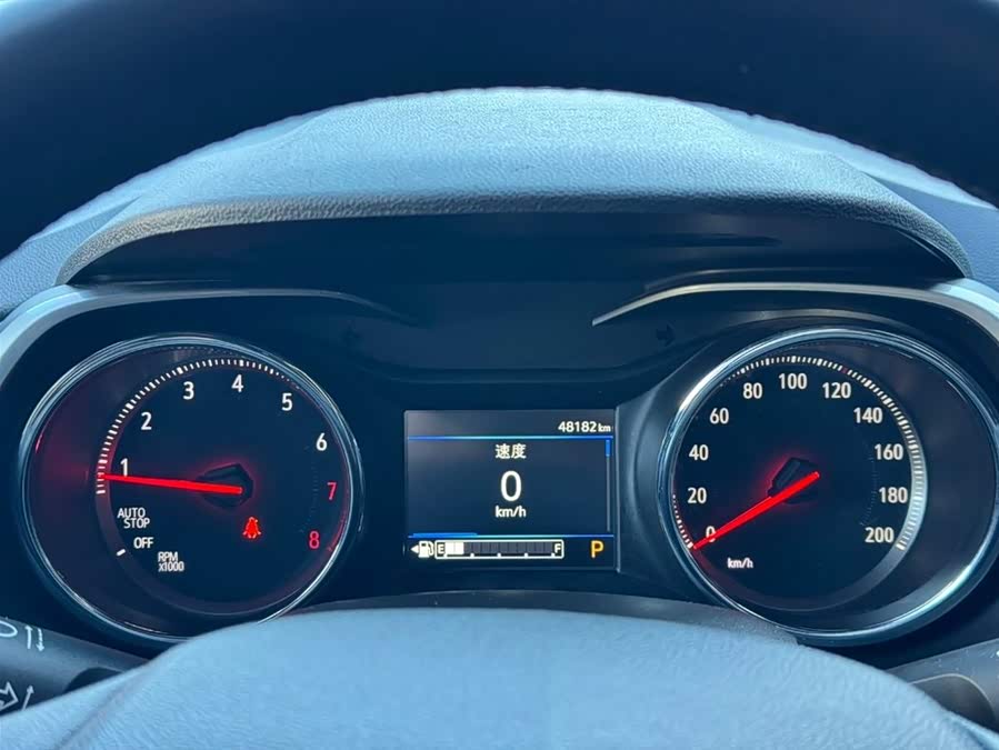 Chevrolet Tracker Redline