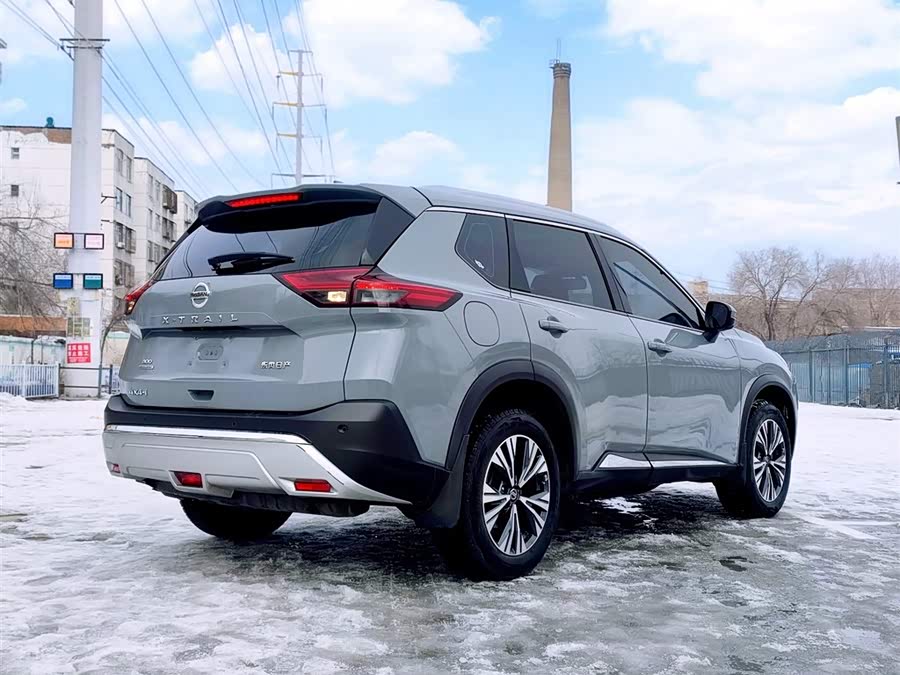 Nissan X-Trail VC-Turbo 300