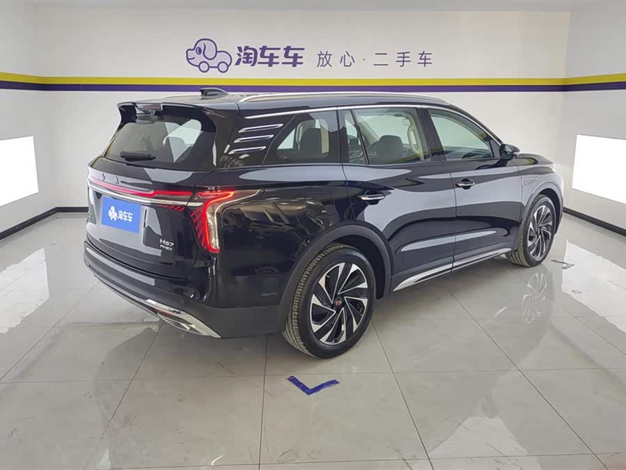 Hongqi HS7