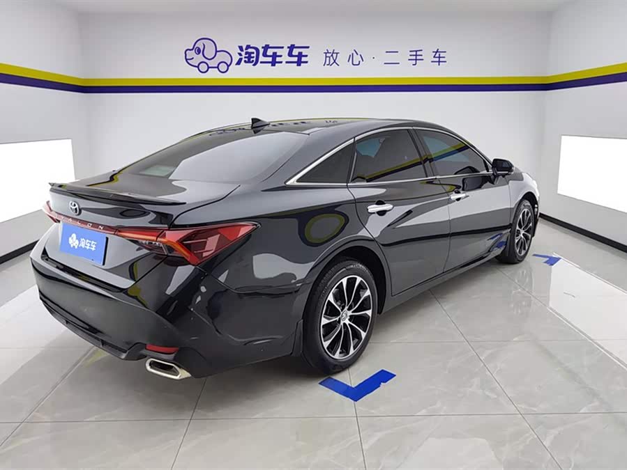 Toyota Avalon 2.0 Luxury