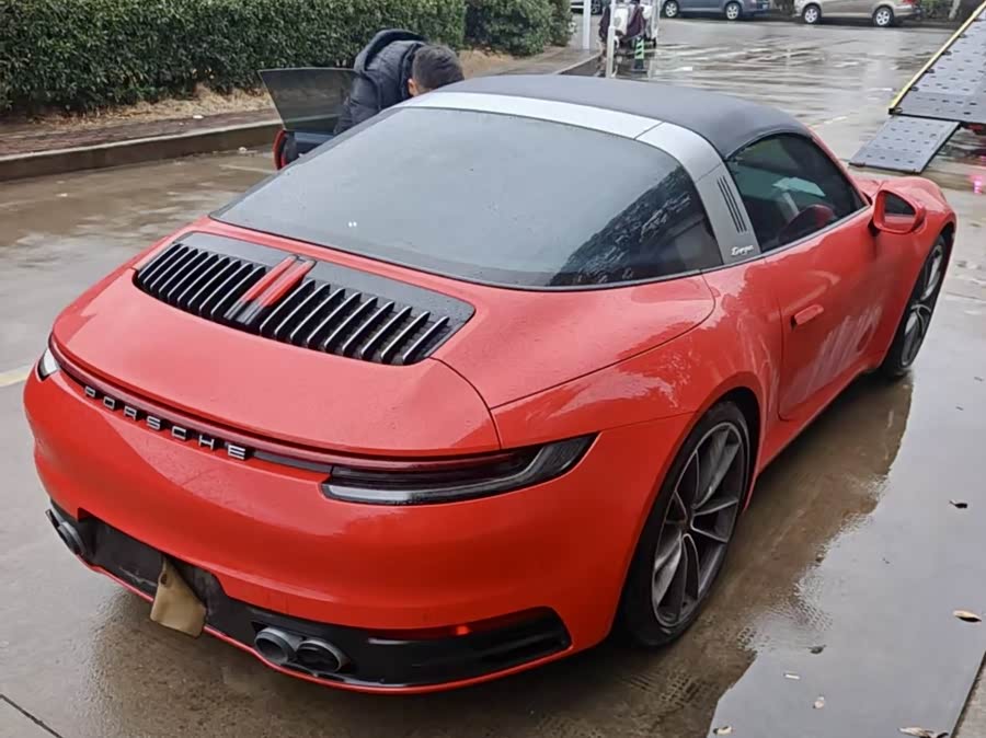 Porsche 911 Targa 4