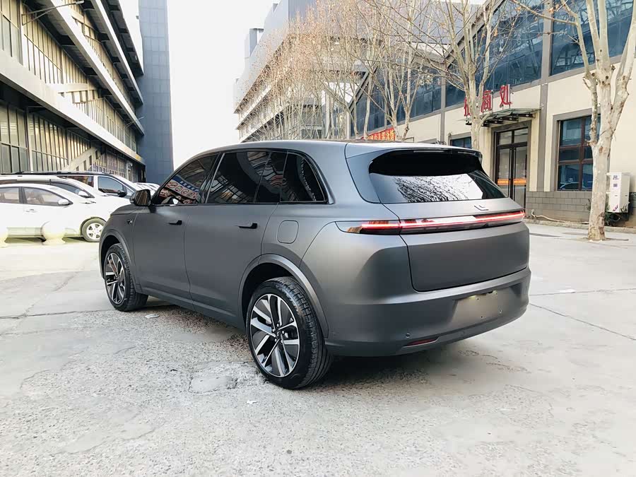 Li Auto L7
