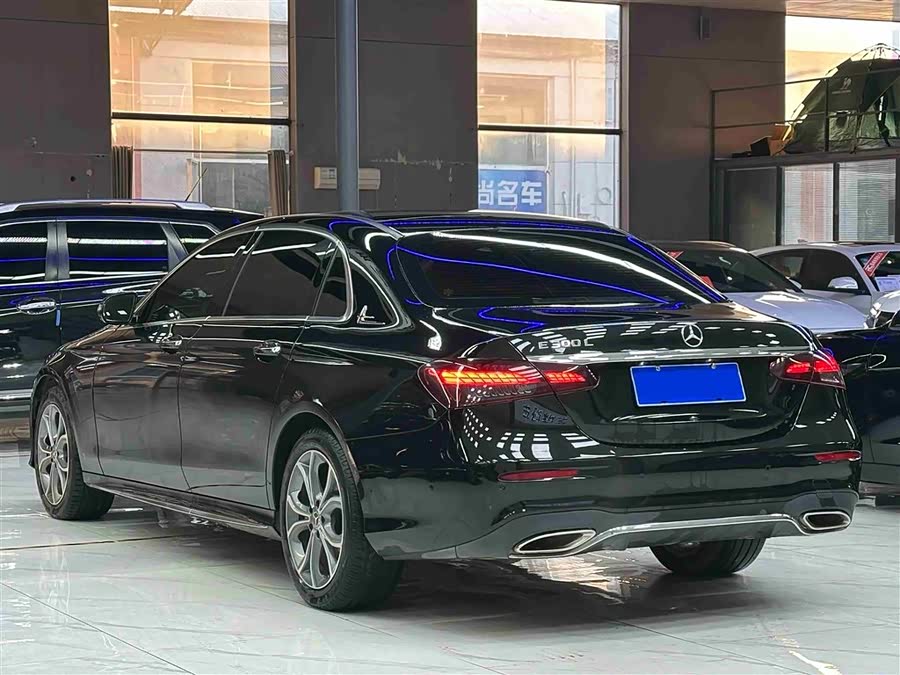 Mercedes-Benz E-Class E 300 L Sport Luxury Facelift